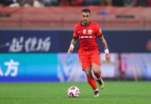 记者：由于机票紧张，海港队留宿郑州一晚&amp;明日乘坐高铁返回上海