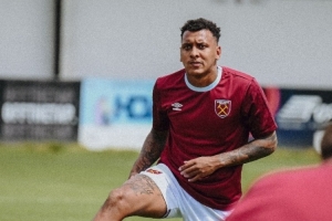 乐鱼app-官方：23岁西汉姆后卫路易松经协商一致离队