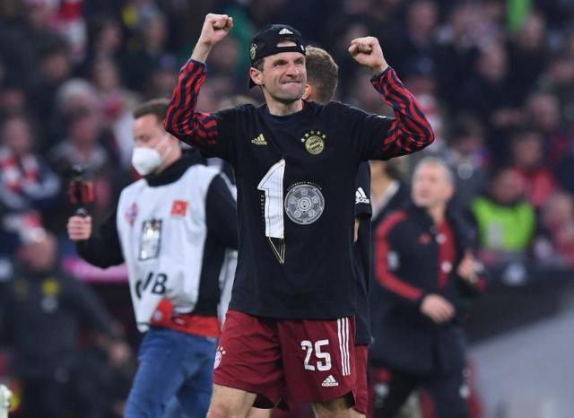 leyu-11冠王穆勒：我很难离开 莱万：去问拜仁想留住我吗